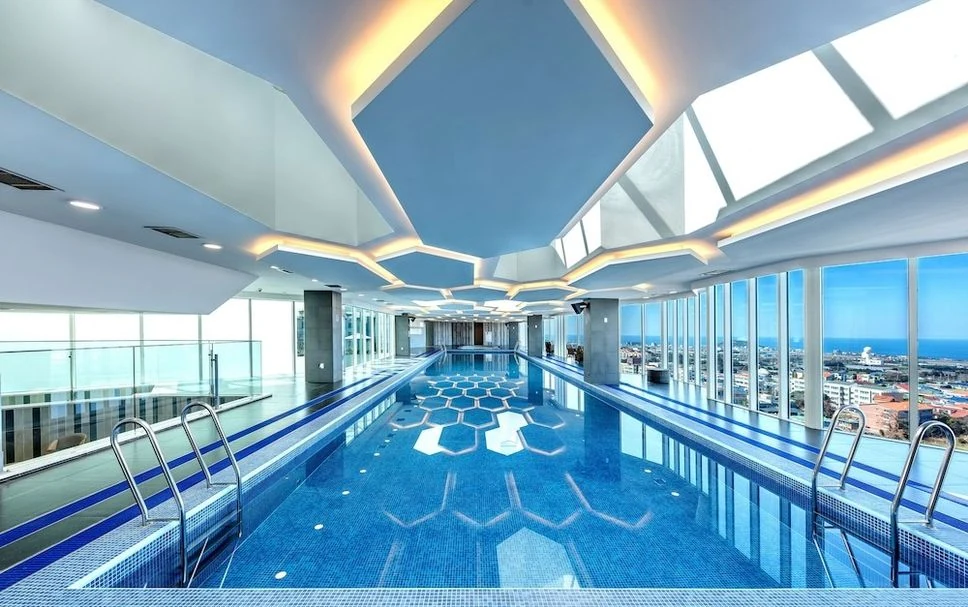 Hotel Sirius Jeju 10階屋内プール