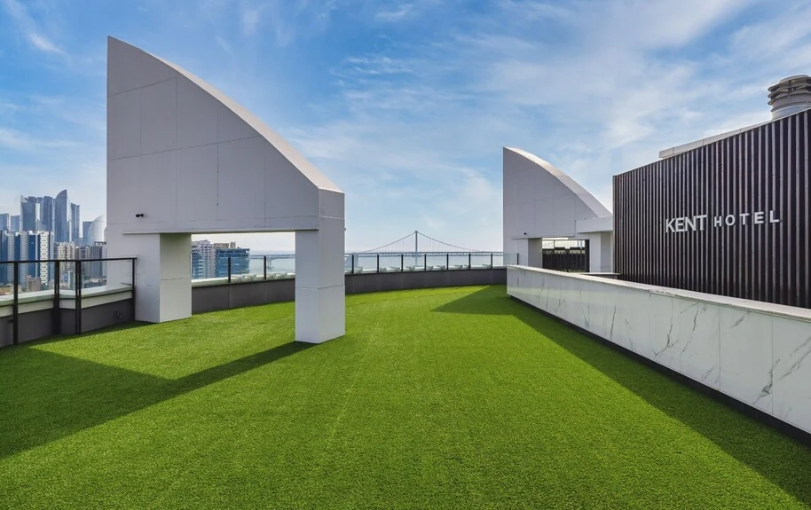 ケントホテル広安里のRooftopから広安大橋方面を見る実景