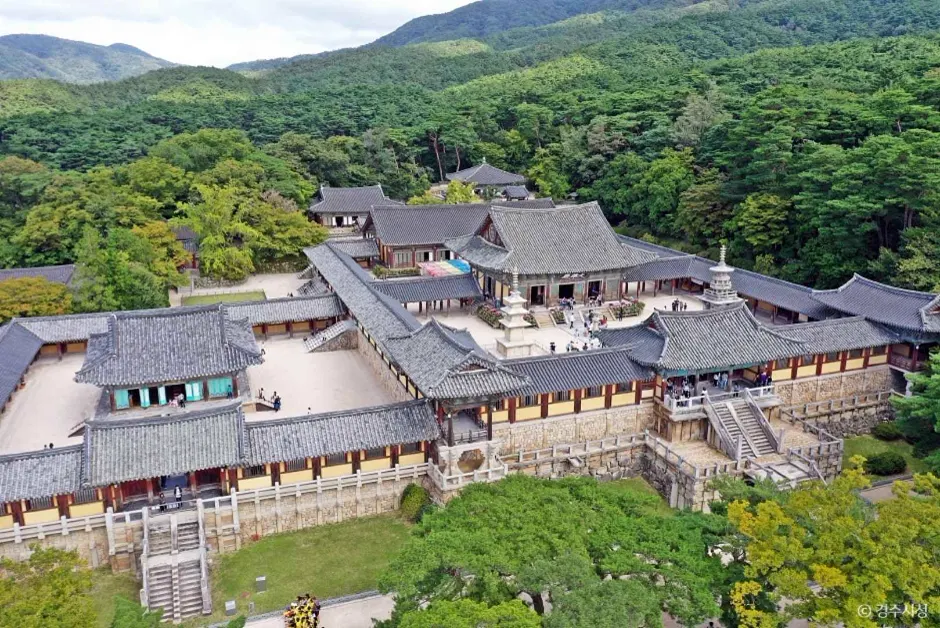 上空から見た慶州・仏国寺の境内
