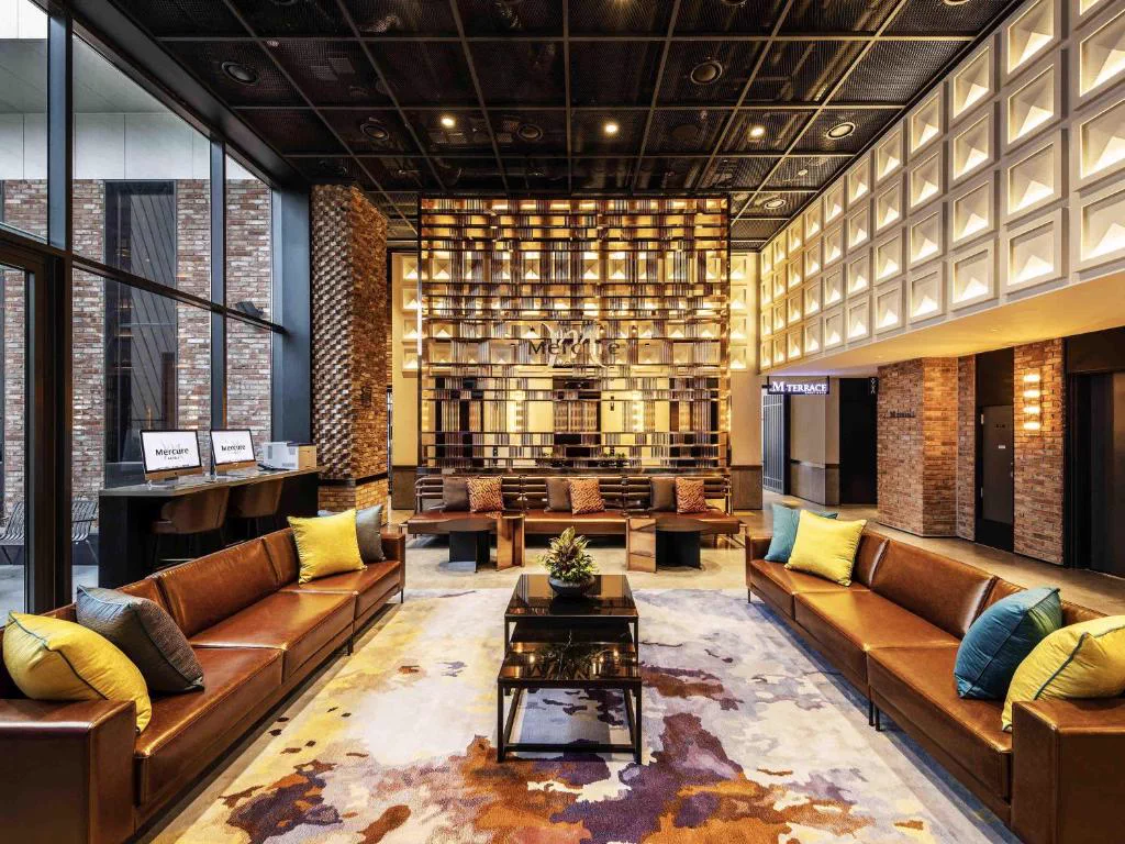 Mercure Ambassador Seoul Hongdae 共用ラウンジの内部